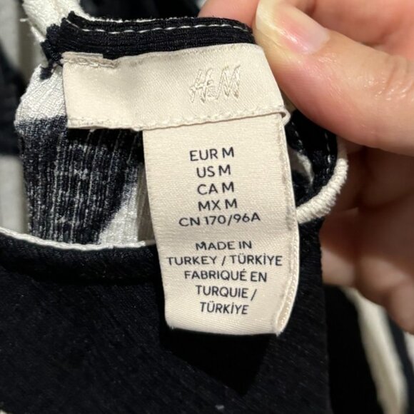 H&M Black and White Zebra Maxi Dress sz medium - Picture 2 of 5